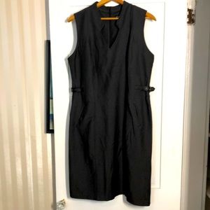 Charcoal gray shift dress w/ adj waist & stretch